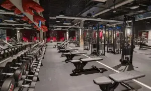 McFIT Towarowa 28: Twój przewodnik 24/7 | Lokalizacja, Cennik, Opinie