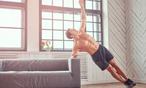 CrossFit w domu: Przewodnik jak zacząć i trenować bezpiecznie