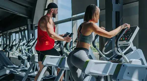 Trening Cardio: Co to jest? Korzyści, jak zacząć i przykłady ćwiczeń