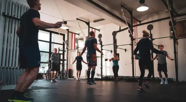 CrossFit Warszawa: Przewodnik po boxach, cenach i treningach